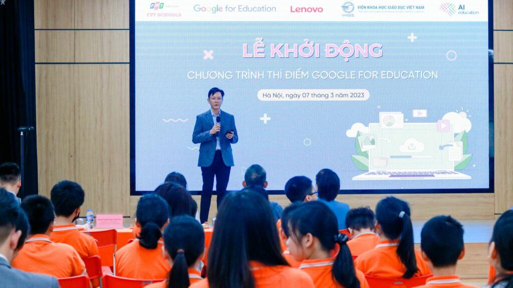 Ông Francis Lian Teck Teo - Giám đốc khối Giáo dục và Hành chính công của Lenovo tại khu vực Châu Á Thái Bình Dương