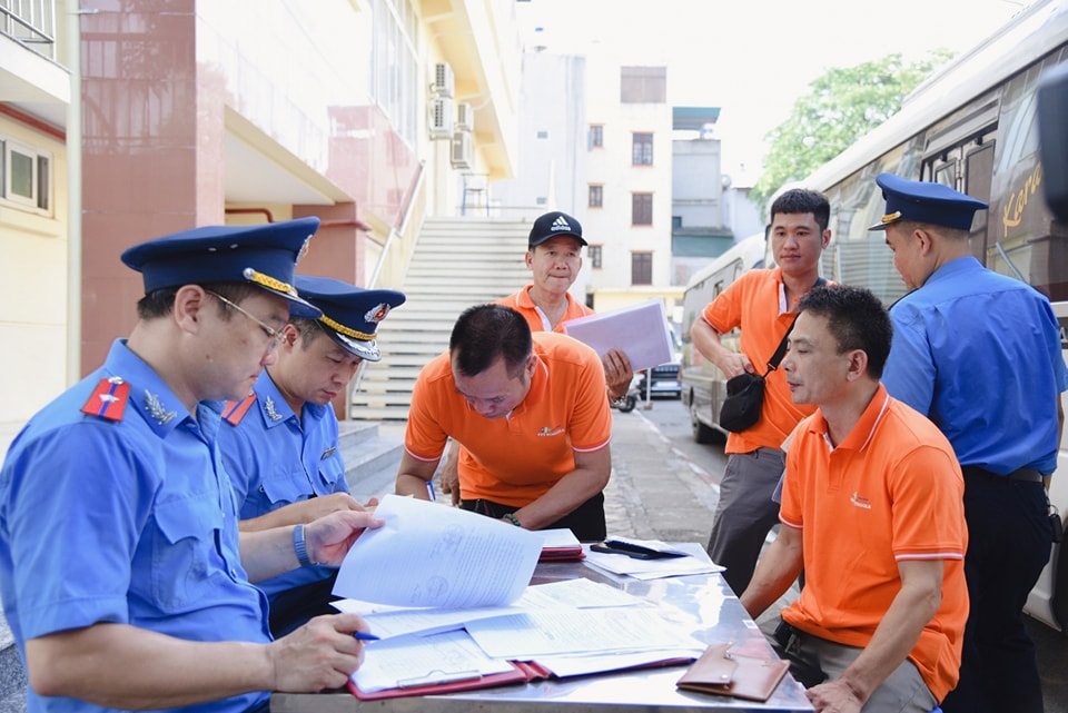 Nghiêm túc rà soát các điều kiện an toàn của lái xe