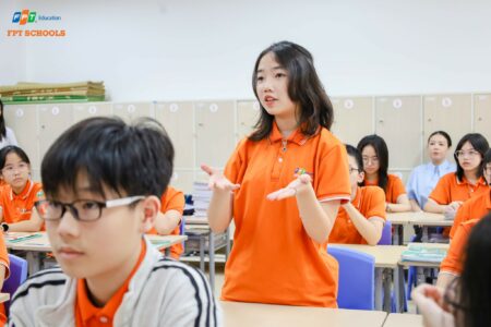 Học sinh FSchools Cầu Giấy gây ấn tượng với đối tác quốc tế