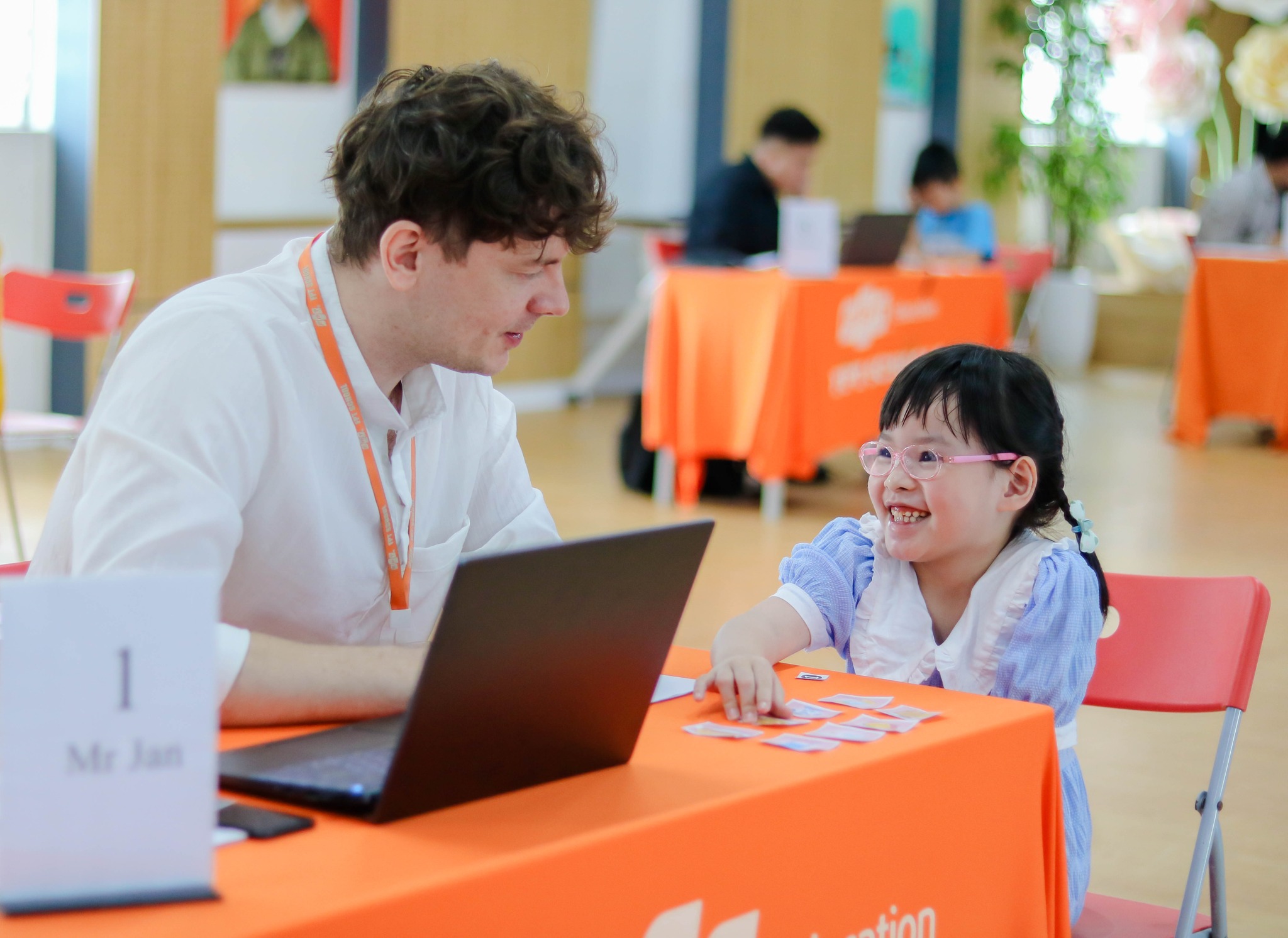 Chương trình Tiếng Anh FPT Schools 1 Học sinh FPT được rèn luyện tiếng Anh theo nhiều hướng tiếp cận