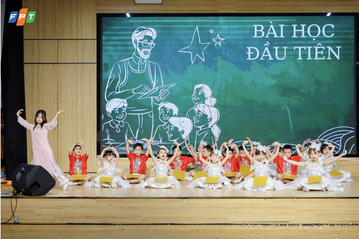 Sân khấu chung kết nghệ thuật – các tiết mục sôi động và cảm xúc