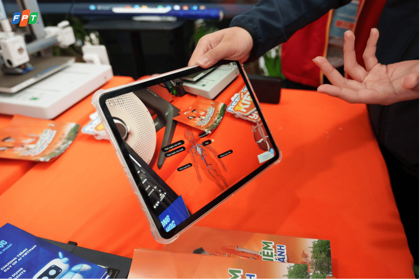 Anh man hinh 2025 12 17 luc 09.27.23