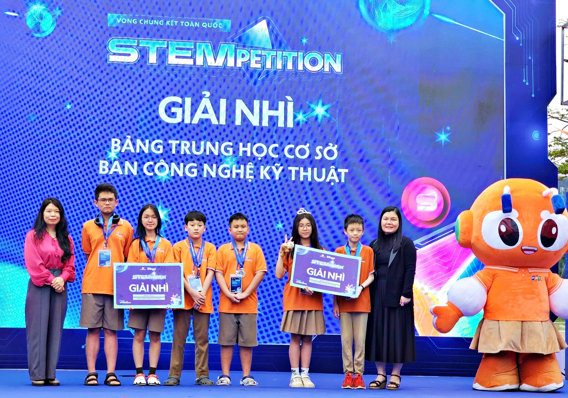 Học sinh FPT School Cầu Giấy đạt 5 giải thưởng lớn tại Open STEM Day 2025 - 2026 7 FPT School Cau Giay Open STEM Day