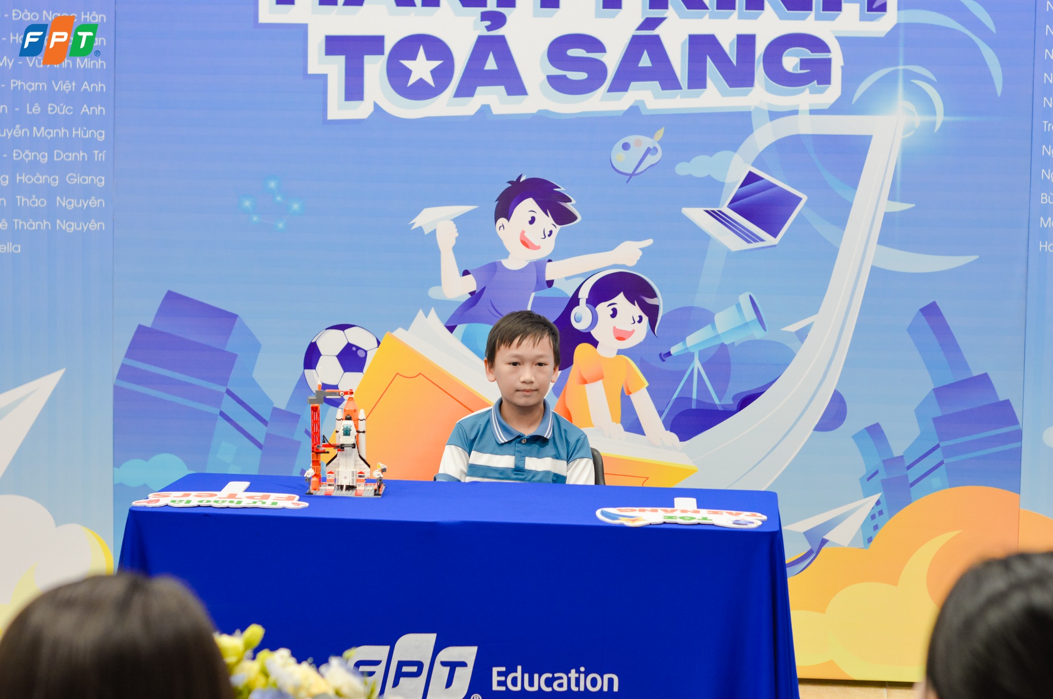 FPT Schools Cau Giay Hoc bong Hanh trinh toa sang 26