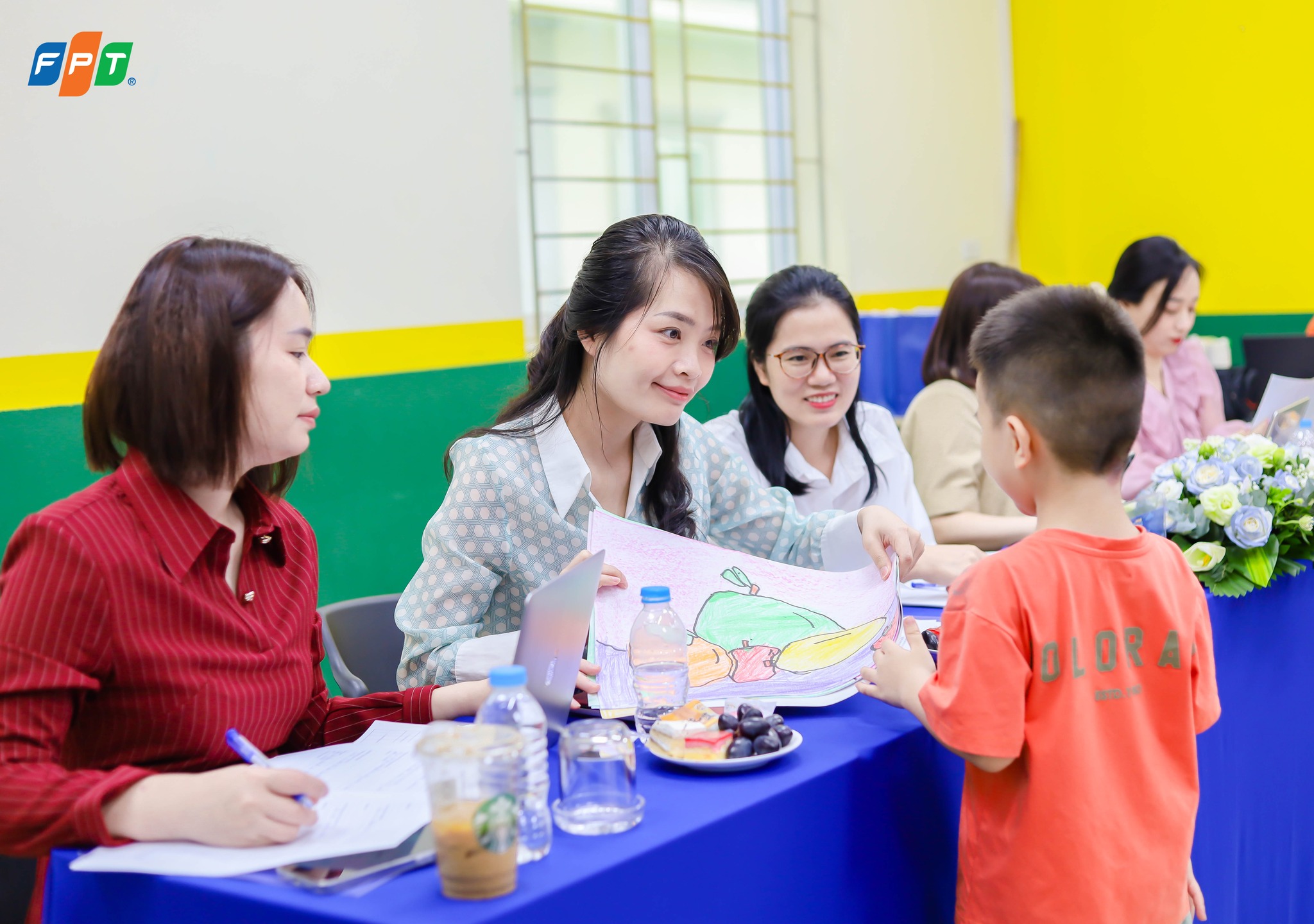 Hệ thống phổ thông FPT công bố học bổng “Hành trình tỏa sáng” mùa 2, tôn vinh bản sắc riêng của mỗi học sinh 2 FPT Schools Cau Giay Hoc bong hanh trinh toa sang 2