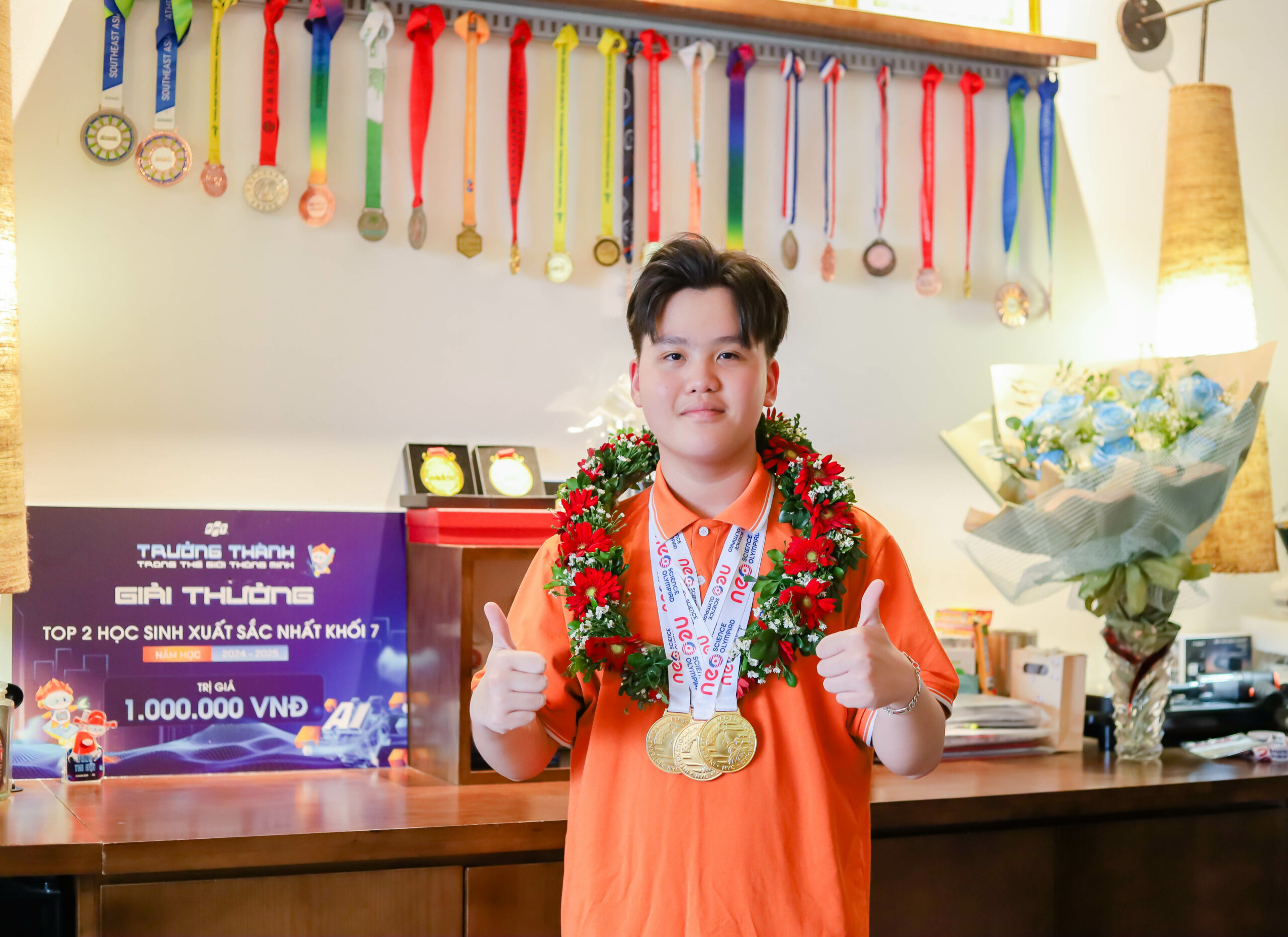Hành trình chạm đỉnh AI thế giới ở tuổi 13 của Lê Hoàng Quân 3 Góc nhỏ lưu giữ loạt huy chương, chứng nhận, giải thưởng của Hoàng Quân